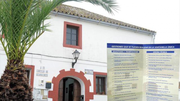 El PSOE de Los Barrios pide a ARCGISA una solución a la baja presión del suministro de agua en Guadacorte