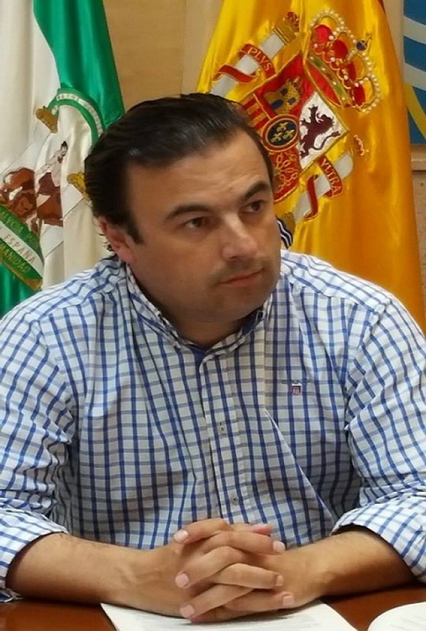 Gil celebra  los datos de empleo del municipio fruto del esfuerzo constante de Mariano Rajoy