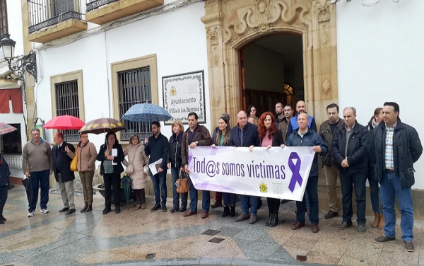 Nuevo minuto de silencio de la Corporación del Ayuntamiento de Los Barrios contra la violencia de género