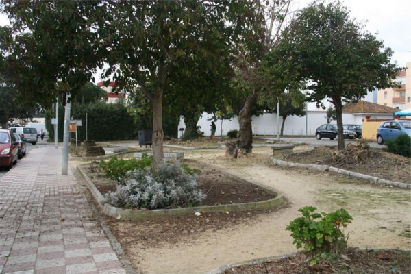 Podemos se alegra que el Ayuntamiento se acuerde del boulevar de la avenida doña Rosa 7 años después