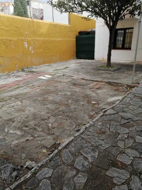 CGT denuncia el lamentable estado en que se encuentra el colegio Campo de Gibraltar de la barriada La Bajadilla en Algeciras