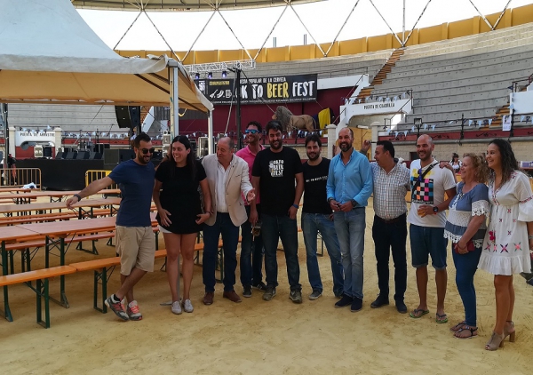 Romero asiste al inicio del VI OktobeerFest en la Plaza de Toros La Montera