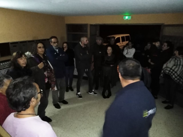 Vecinos de las 200 viviendas trasladaron sus demandas a Adelante Andalucía