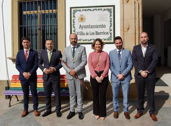 Un pleno institucional y el homenaje a la bandera andaluza y a la figura de Blas Infante abren los actos del Día de Andalucía en Los Barrios