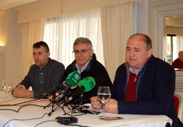 Los alcaldes de Castellar, Jimena y Los Barrios califican al Plan Integral para el Campo de Gibraltar de “insuficiente, sin soluciones reales, que obvia a los municipios y electoralista”