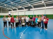 Lobato entrega en Palmones los diplomas del taller de gimnasia de mayores