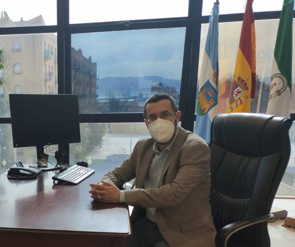 El alcalde de La Línea ve con preocupación el incesante aumento de contagios de covid-19 en la ciudad