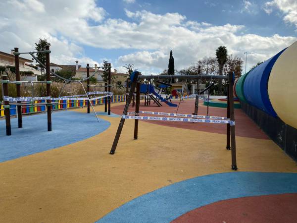 Los Barrios cierra los parques infantiles para evitar el incremento de contagios por Covid19