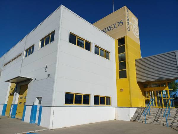 Correos mejora sus instalaciones del Centro de Tratamiento de Jerez