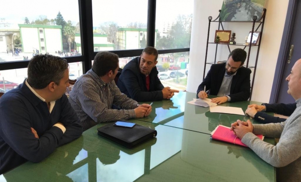 Firmado el contrato para la reparación y mantenimiento de vías públicas con la empresa Martín Casillas S.L.