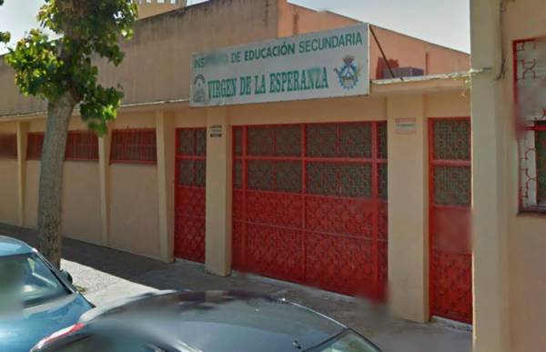 CGT denuncia ante la Delegación Territorial de Educación de Cádiz la falta de profesorado en centros de la provincia