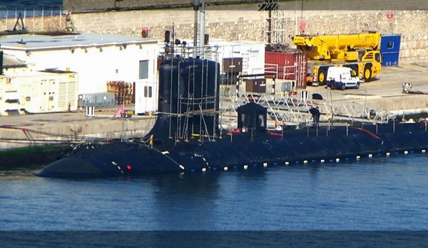 Ecologistas en Acción -Verdemar denuncia que se están haciendo reparaciones en el submarino USS John Warner en Gibraltar