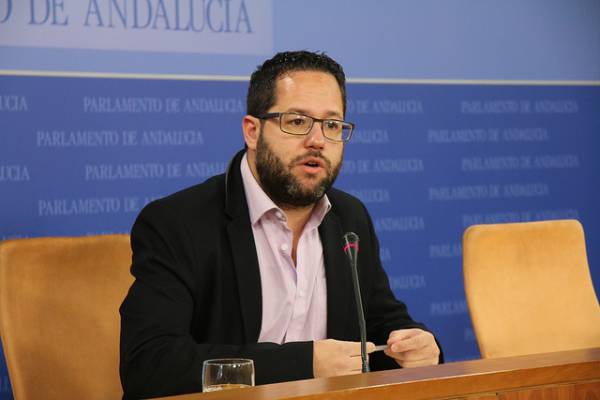 José Ignacio García llevará el cierre de la guardería pública de El Puerto al Parlamento andaluz