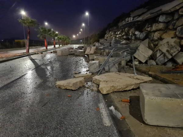 Emergencias 112 gestiona hoy doscientas incidencias por los efectos de la borrasca Filomena en Andalucía