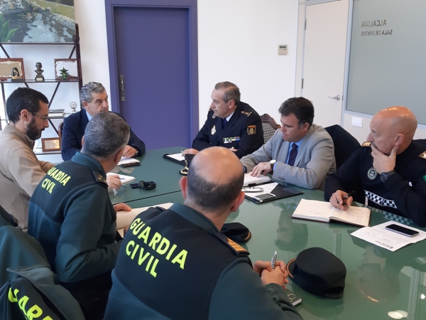 El alcalde de La Línea solicita la máxima garantía a los derechos ciudadanos en las operaciones de las Fuerzas y cuerpos de seguridad del estado