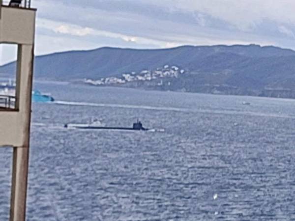 Verdemar Ecologistas en Acción alerta de un nuevo submarino nuclear en Gibraltar