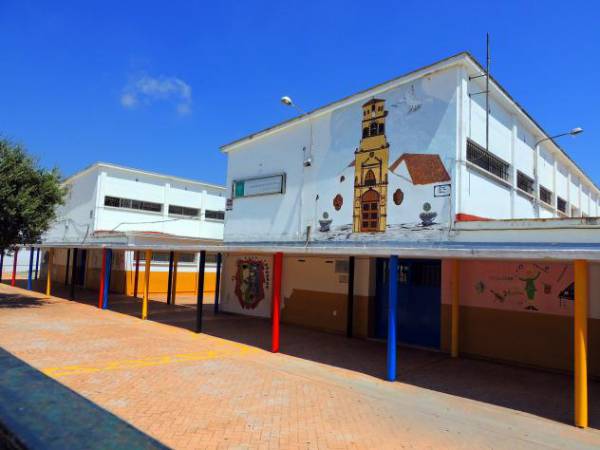 El PSOE de Los Barrios exige que los trabajadores municipales de los centros educativos reciban test de COVID19