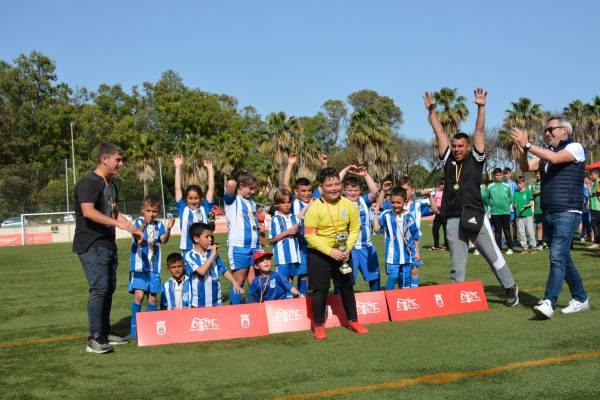 Éxito de organización y participación en el I Torneo de Fútbol Base Recreativo Puente Mayorga