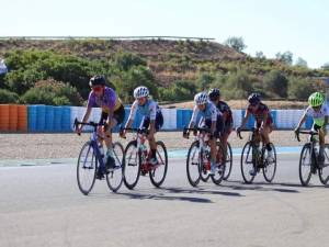 Blanca Gómez Aguilera, campeona de ciclismo, busca apoyo para promover su deporte