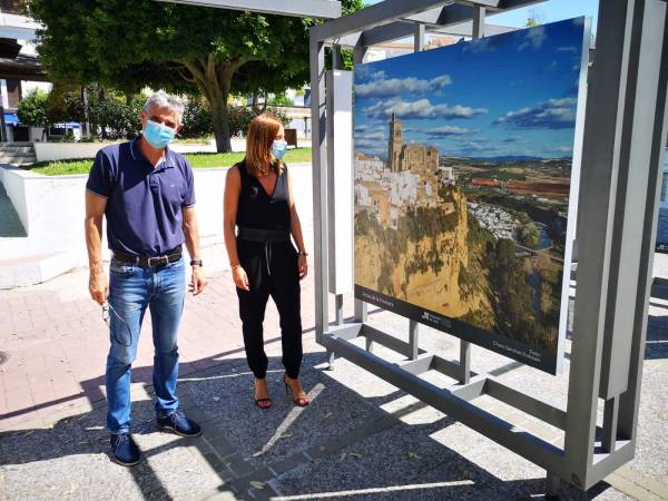 La Diputación inaugura en Arcos “Cádiz quiere verte” para fomentar el turismo de proximidad