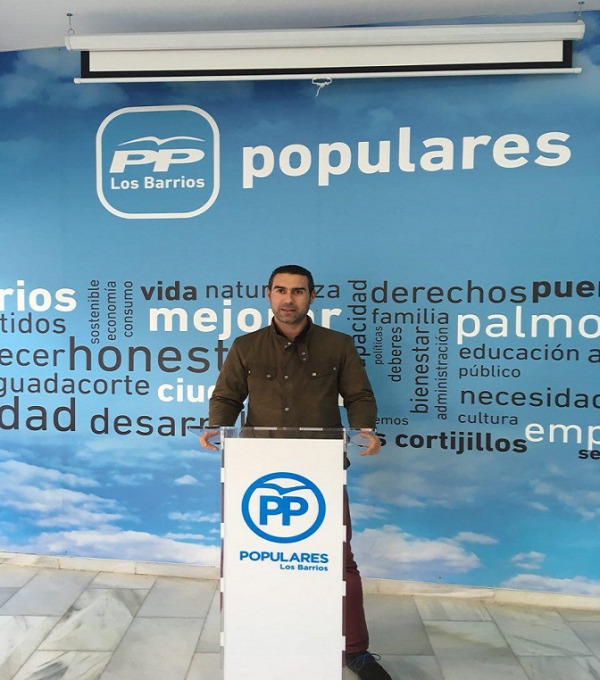 García :“El PSOE no presenta las mociones que llevaron por urgencia en el pleno de Abril”.