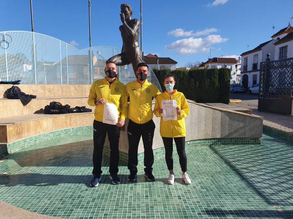 El Club Lee Do Kwan ha viajado hasta Mairena del Alcor  para participar en el examen para cambio de grado de Dan, que organizaba la Federación Andaluza de Taekwondo Olímpico