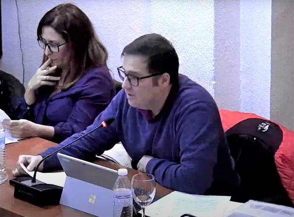 El Pleno de Los Barrios apoya, por unanimidad, la regularización de las personas migrantes