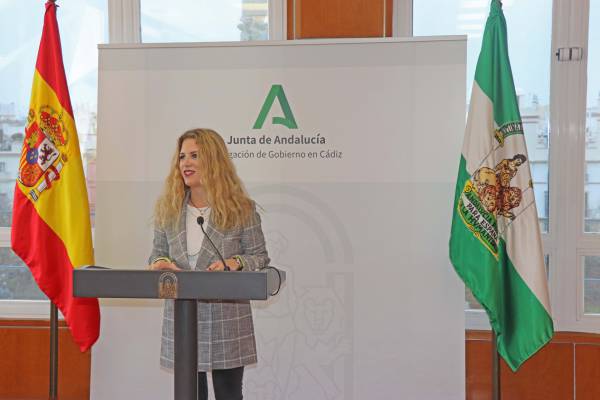 La Junta presenta los diez distinguidos con las banderas de Andalucía en la provincia de Cádiz