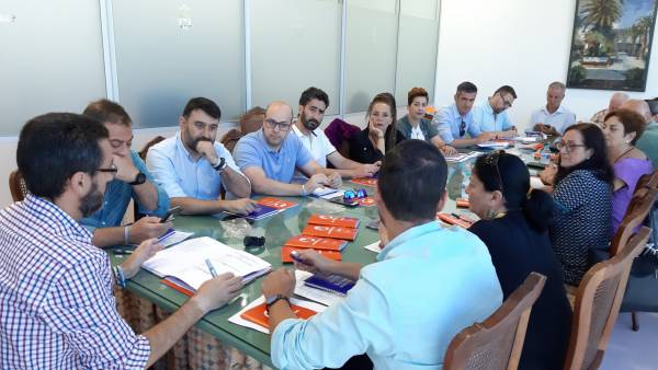 El equipo de gobierno de La Línea trasladará al próximo pleno ordinario la celebración de una consulta popular sobre la conversión del municipio en Ciudad Autónoma