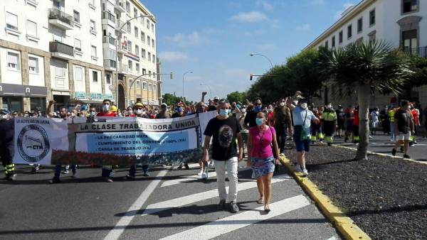Adelante Cádiz apoya las movilizaciones de las plantillas de Navantia Puerto Real: “Nuestra Bahía está muerta sin industria”