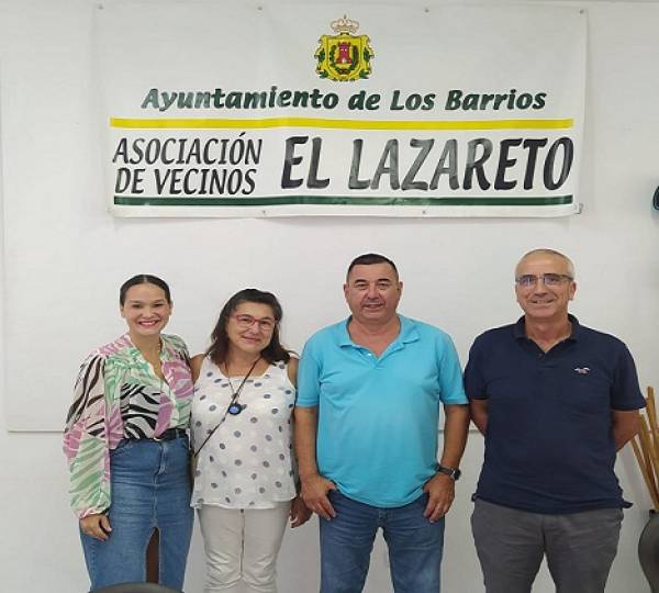 Lobato se reúne con la AA.VV. ‘El Lazareto’ de Los Barrios