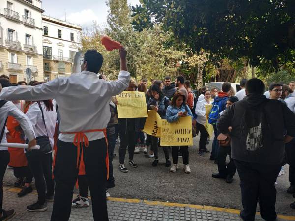 CGT Enseñanza de Cádiz denuncia ante el Delegado de Educación de Cádiz y el Servicio de Planificación la falta de recursos económicos para las prácticas de cocina en la Institución Provincial Fernando Quiñones
