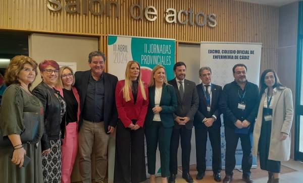 El subdelegado y la delegada territorial de Salud asisten a las II Jornadas Provinciales de Humanización en la Asistencia Sanitaria en la Escuela de Enfermería de Algeciras